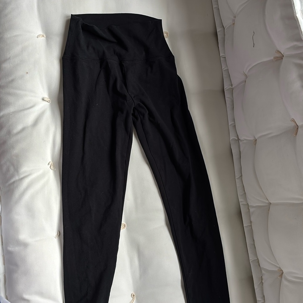 Black aerie leggings
